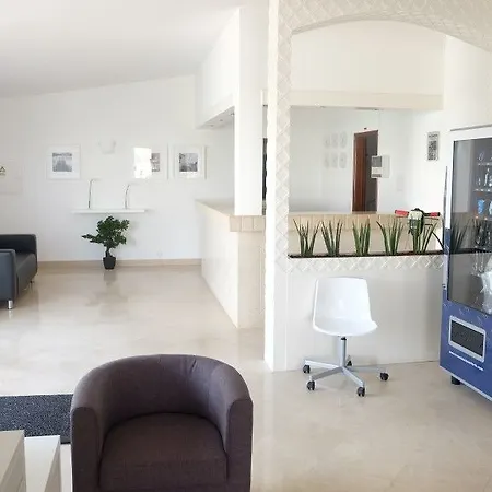 Roca Belmonte Hotel